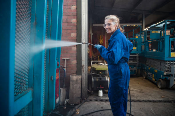 Best Gas Station Cleaning  in Aliquip, PA
